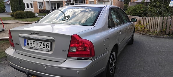 Volvo S80 4 of 6