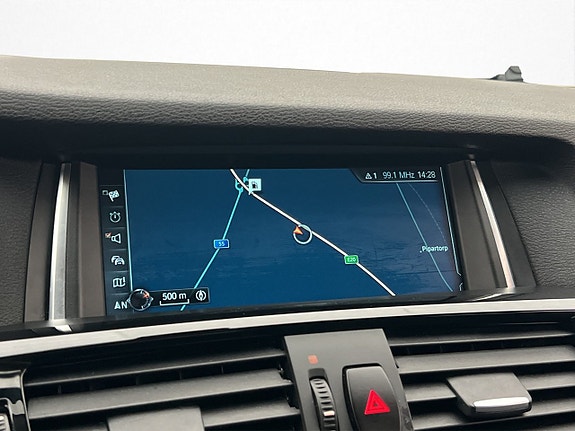BMW X4 20 of 30