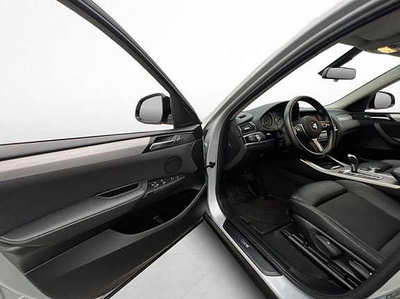 BMW X4 11 of 30