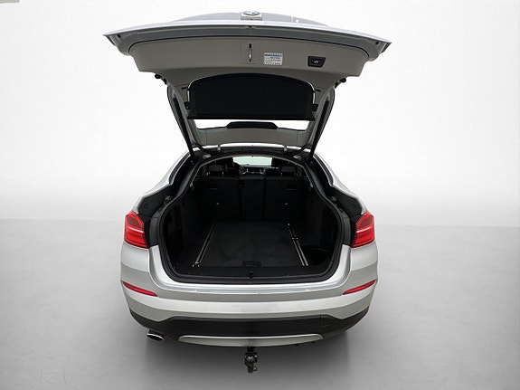 BMW X4 28 of 30