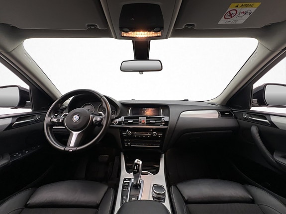 BMW X4 13 of 30