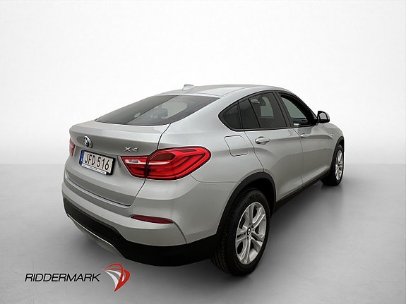 BMW X4 8 of 30