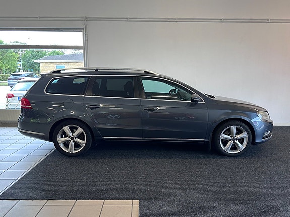 Volkswagen Passat 6 of 22