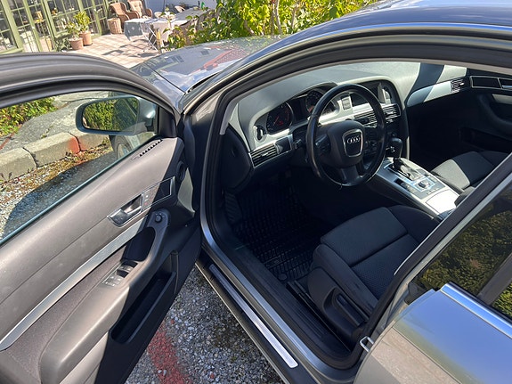 Audi A6 11 of 15