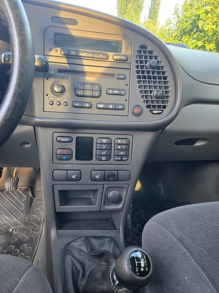 Saab 9-3 4 of 7