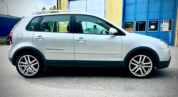Volkswagen Polo Cross 4 of 7