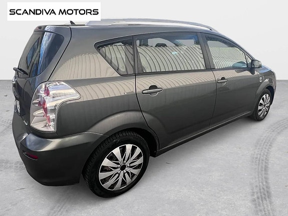 Toyota Corolla Verso 8 of 20