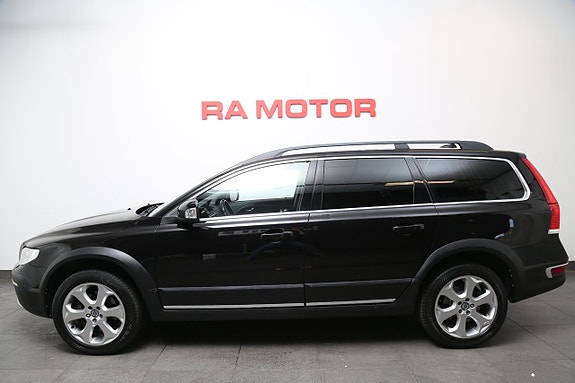 Volvo XC70 3 of 27