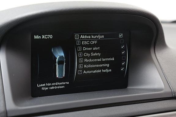 Volvo XC70 21 of 27