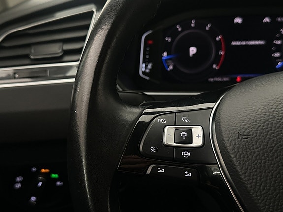 Volkswagen Tiguan 25 of 28