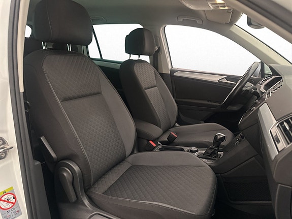 Volkswagen Tiguan 13 of 28