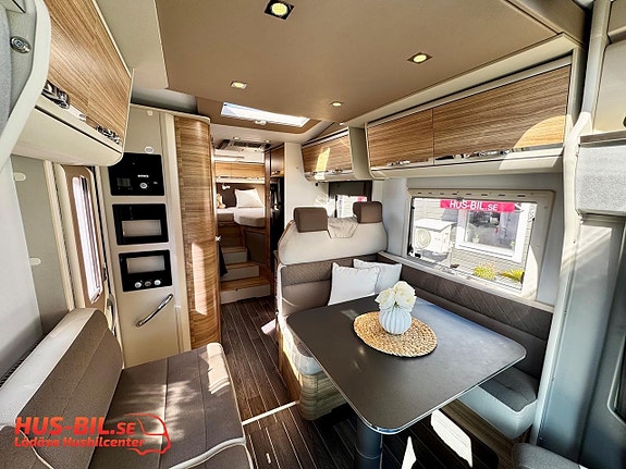 Adria Matrix Supreme M 687 SL automat & kamkedja 4 of 26