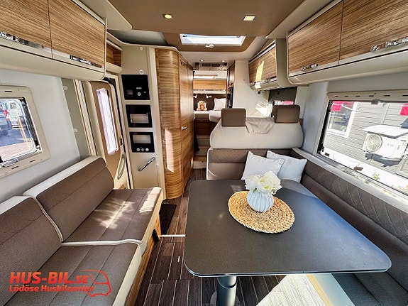 Adria Matrix Supreme M 687 SL automat & kamkedja 3 of 26