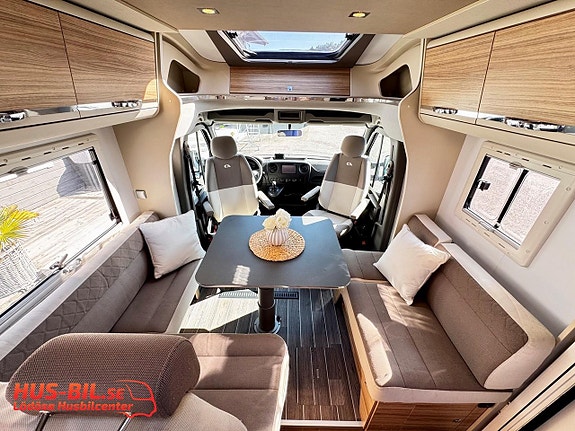 Adria Matrix Supreme M 687 SL automat & kamkedja 18 of 26