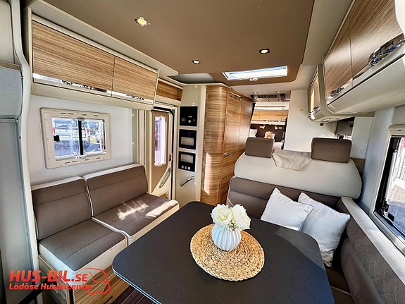 Adria Matrix Supreme M 687 SL automat & kamkedja 5 of 26