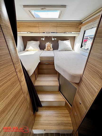 Adria Matrix Supreme M 687 SL automat & kamkedja 10 of 26