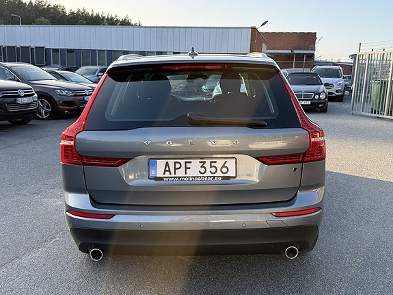 Volvo XC60 6 of 23