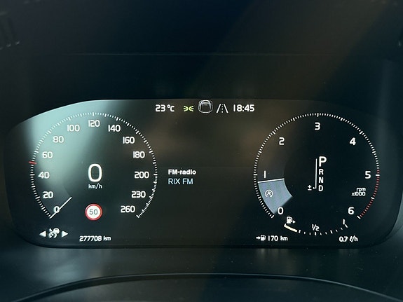 Volvo XC60 18 of 23
