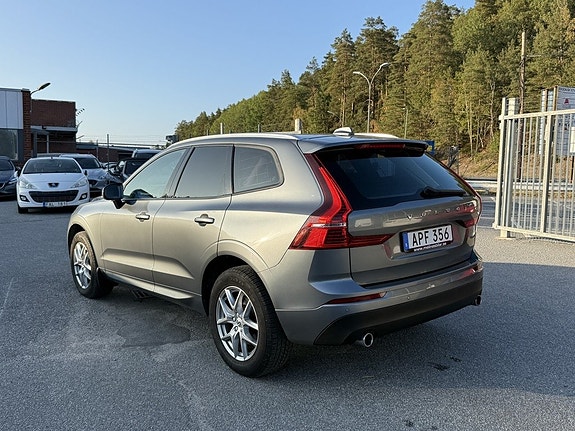 Volvo XC60 5 of 23
