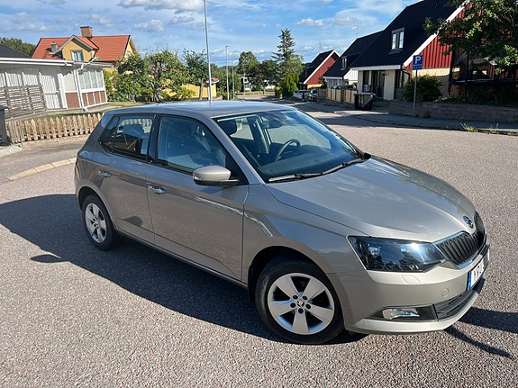 Skoda Fabia 4 of 15