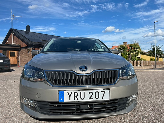 Skoda Fabia 5 of 15