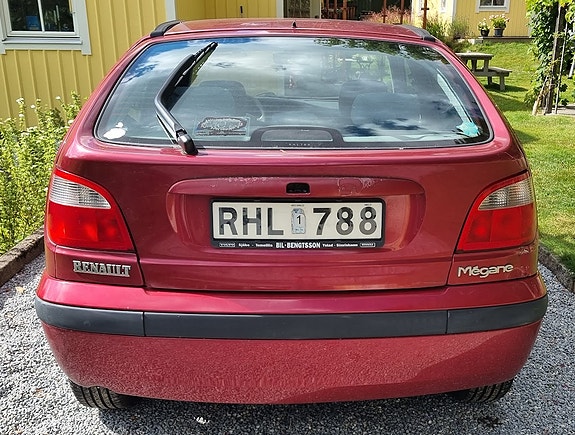 Renault Megane I 2 of 7