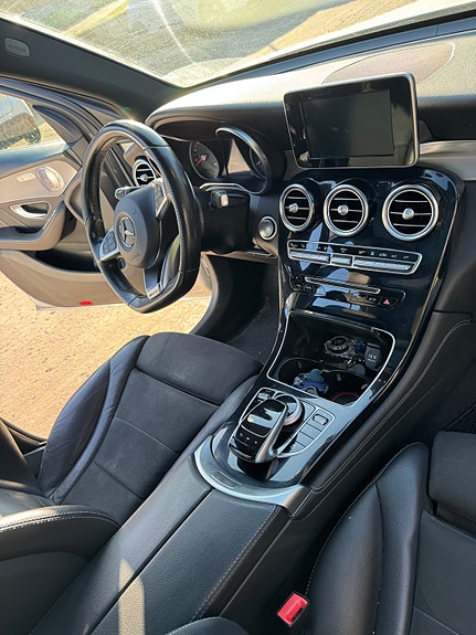 Mercedes-Benz GLC250 d 7 of 20