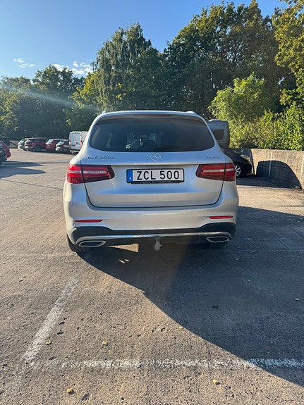 Mercedes-Benz GLC250 d 4 of 20
