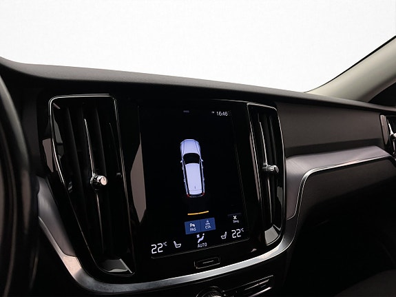 Volvo V60 16 of 30