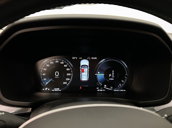 Volvo V60 14 of 30