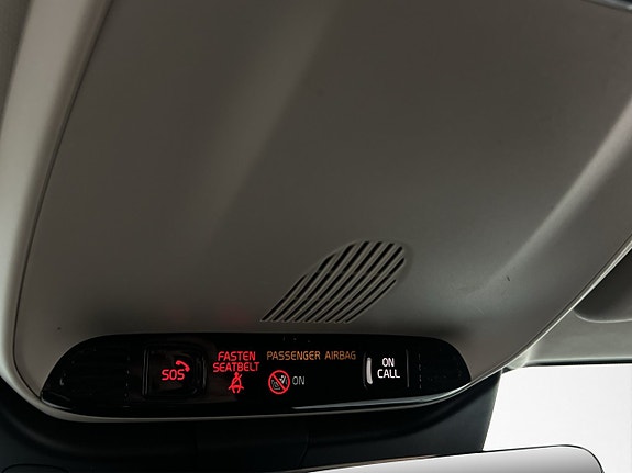Volvo V60 24 of 30