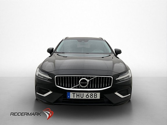 Volvo V60 2 of 30