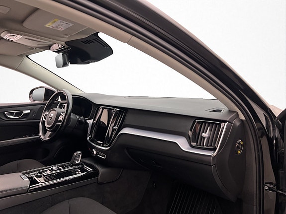 Volvo V60 26 of 30