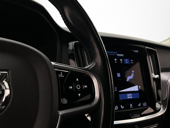 Volvo V60 15 of 30