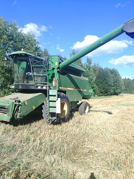 John Deere 2056 2 of 4