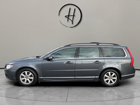 Volvo V70 5 of 22