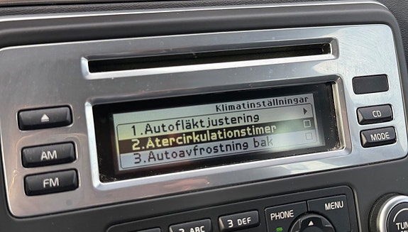 Volvo V70 17 of 22