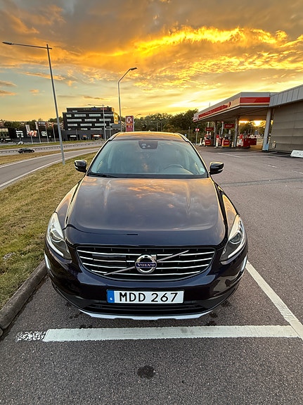 Volvo XC60 9 of 15