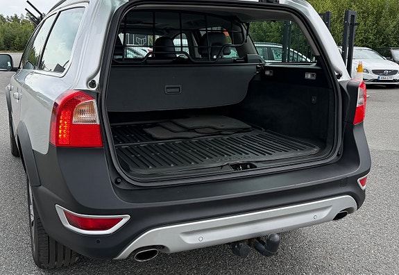 Volvo XC70 13 of 30