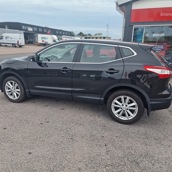 Nissan Qashqai 4 of 7