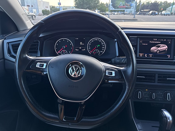 Volkswagen Polo 8 of 10