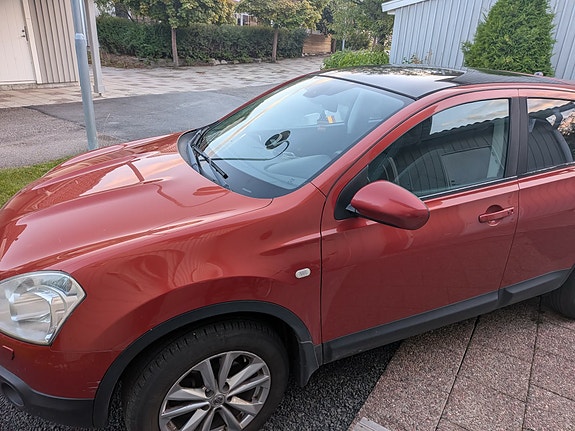 Nissan Qashqai 2 of 5