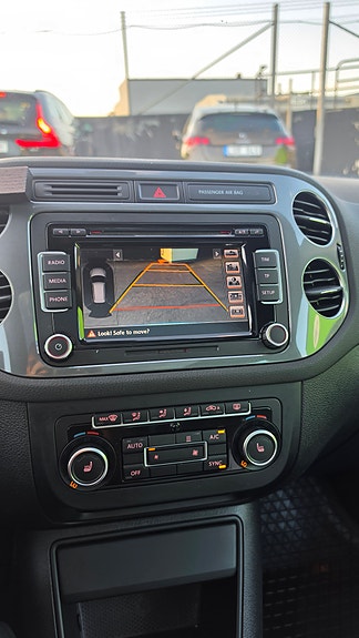 Volkswagen Tiguan 9 of 12