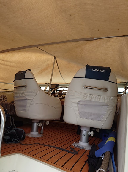 Fairline 32 Sedan 4 of 6