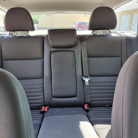 Volvo V50 9 of 13