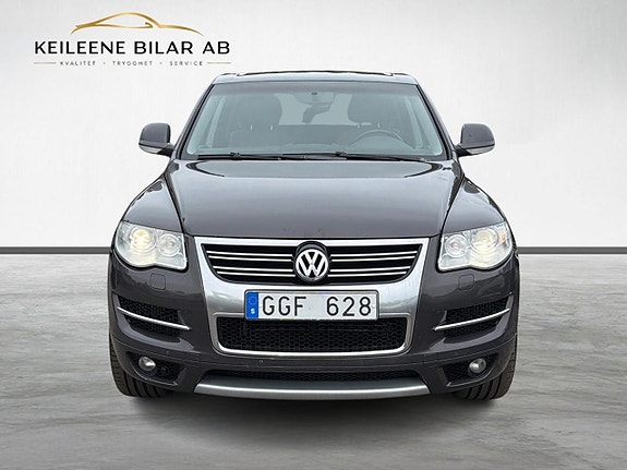 Volkswagen Touareg 5 of 28
