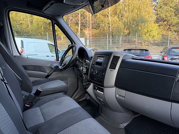 Volkswagen Crafter 35 17 of 30