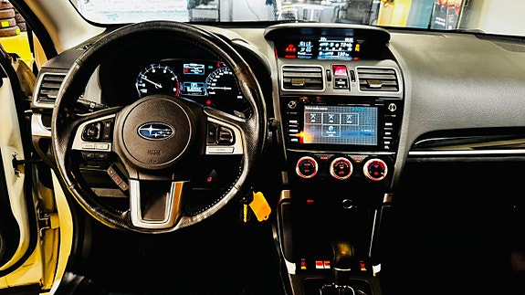Subaru Forester 10 of 11