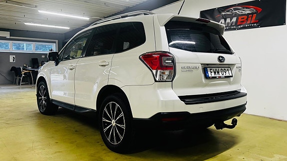 Subaru Forester 3 of 11