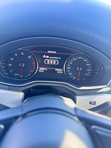 Audi A5 4 of 12